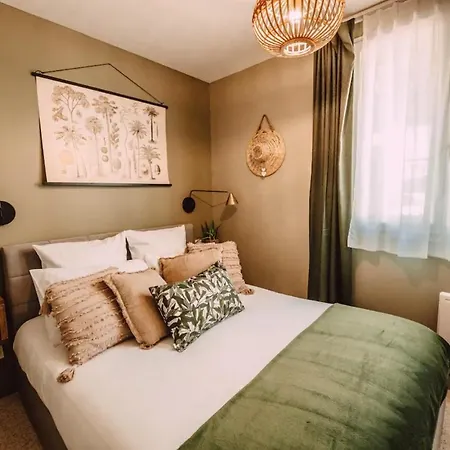La Casa Bali Apartment Irigny